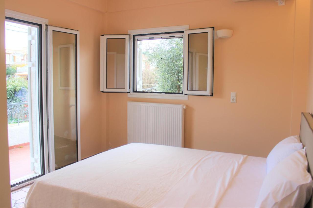 Minas Apartment 2Mins Walking From Stoupa Beach, Upgraded Wi-Fi Bagian luar foto