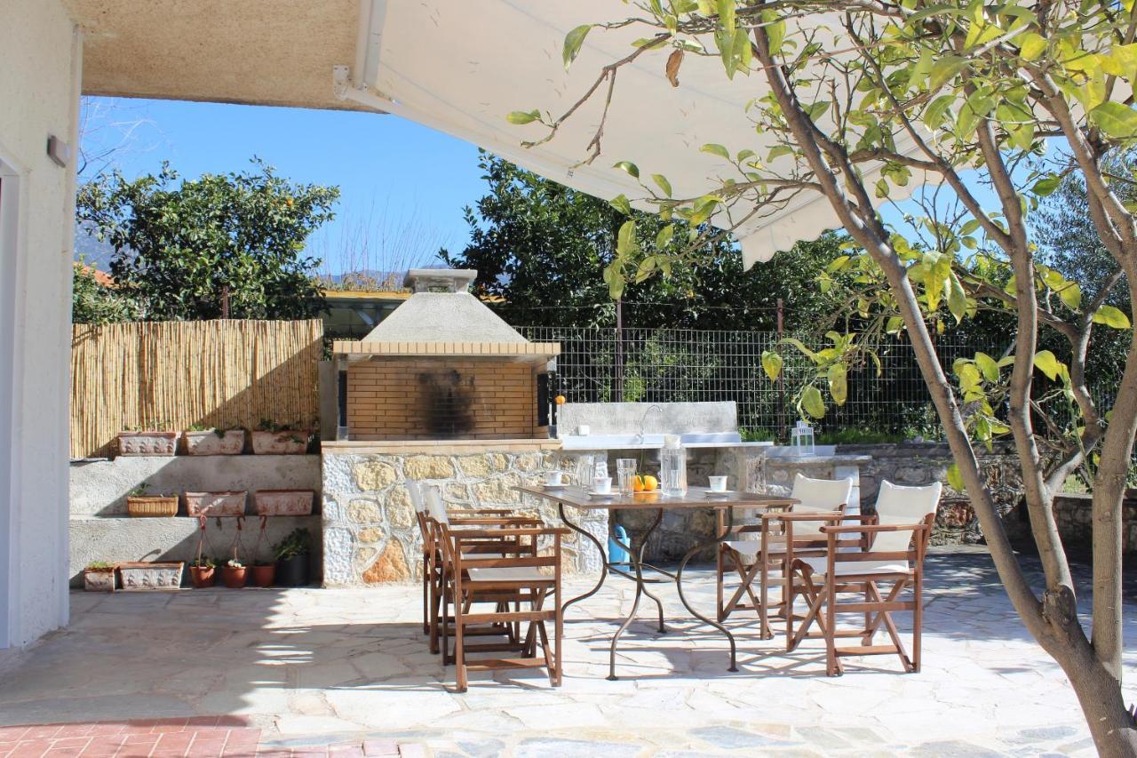 Minas Apartment 2Mins Walking From Stoupa Beach, Upgraded Wi-Fi Bagian luar foto