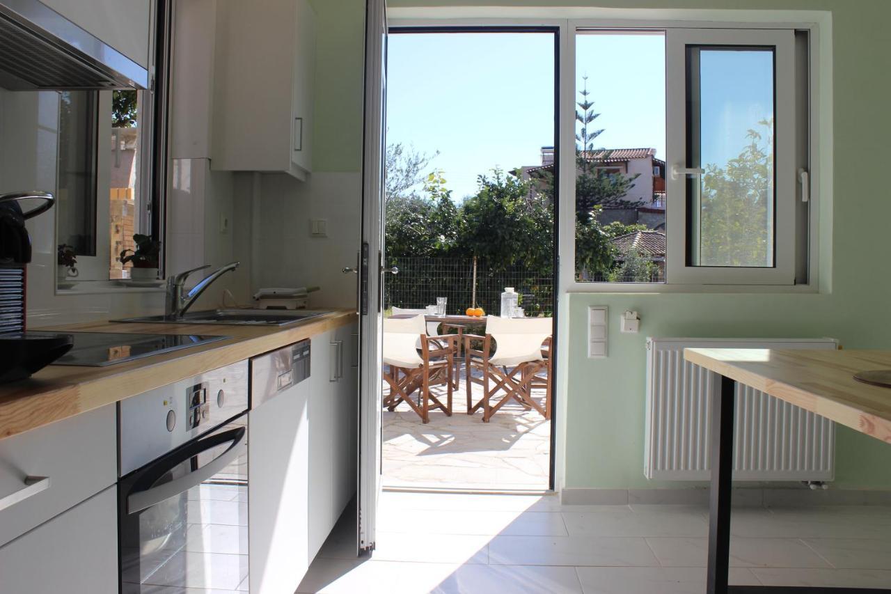 Minas Apartment 2Mins Walking From Stoupa Beach, Upgraded Wi-Fi Bagian luar foto